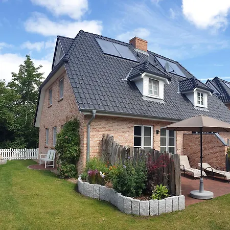 Holiday home Westkuestenhuus *